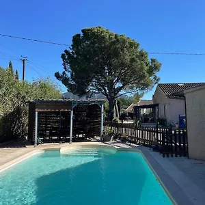 Coustellet Avec Vue Sur Le Luberon Villa